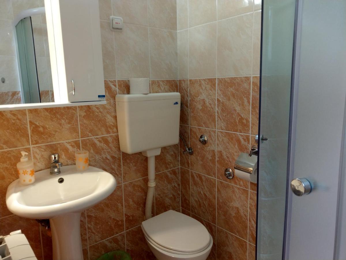 Apartment Harmonija Apatin Buitenkant foto